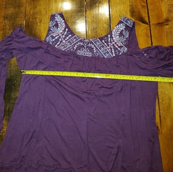 Knox Rose Long Sleeve Burgandy/Purple Cold Shoulder Ruffle Top Large - Picture 6 of 12